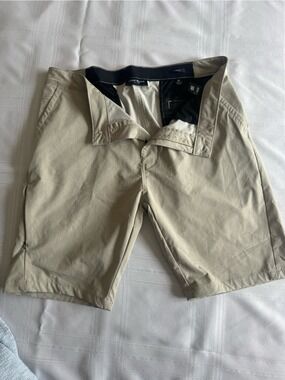 Kenneth Cole Men's Tan Chino Pants